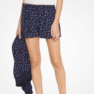 NWOT MK navy & white flowers drawstring shorts s16